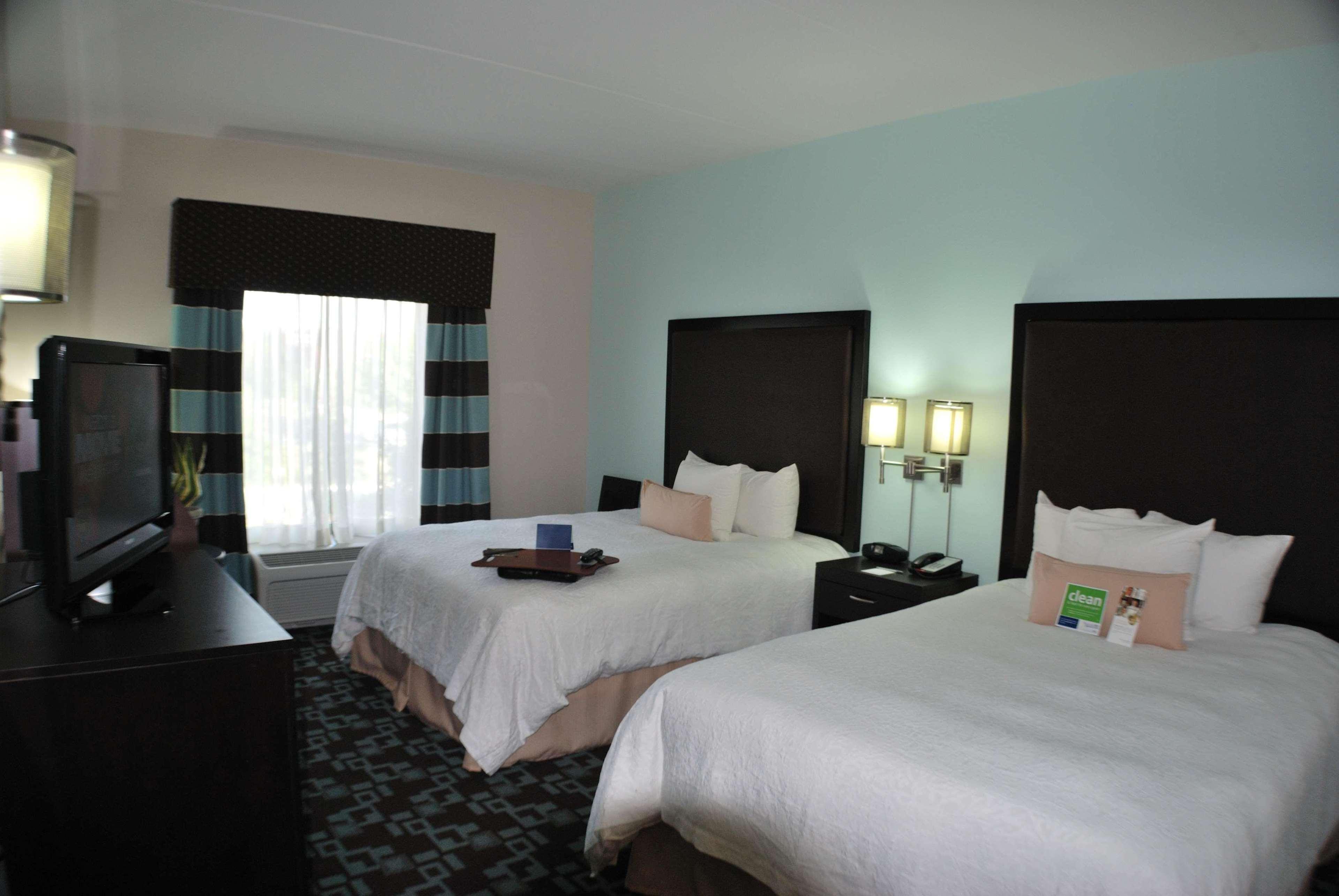 Hampton Inn & Suites Nashville At Opryland Номер фото