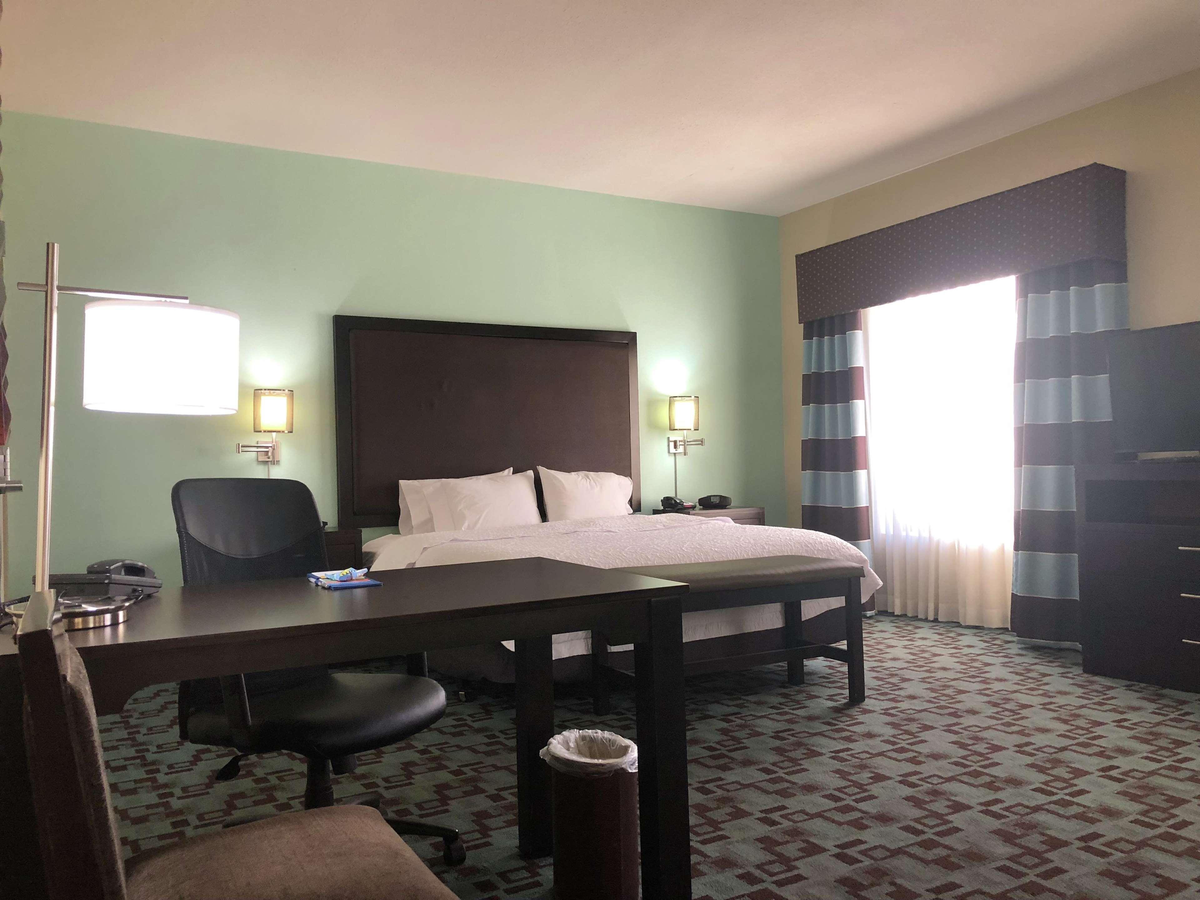 Hampton Inn & Suites Nashville At Opryland Экстерьер фото