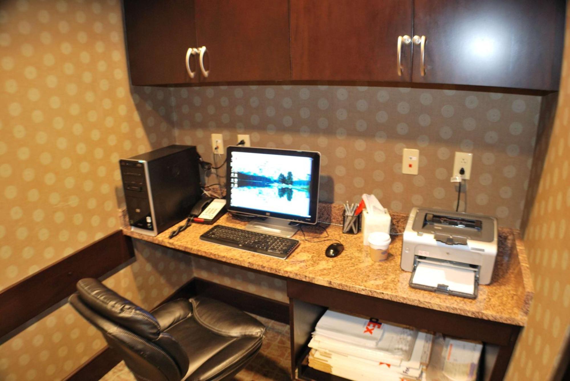 Hampton Inn & Suites Nashville At Opryland Экстерьер фото