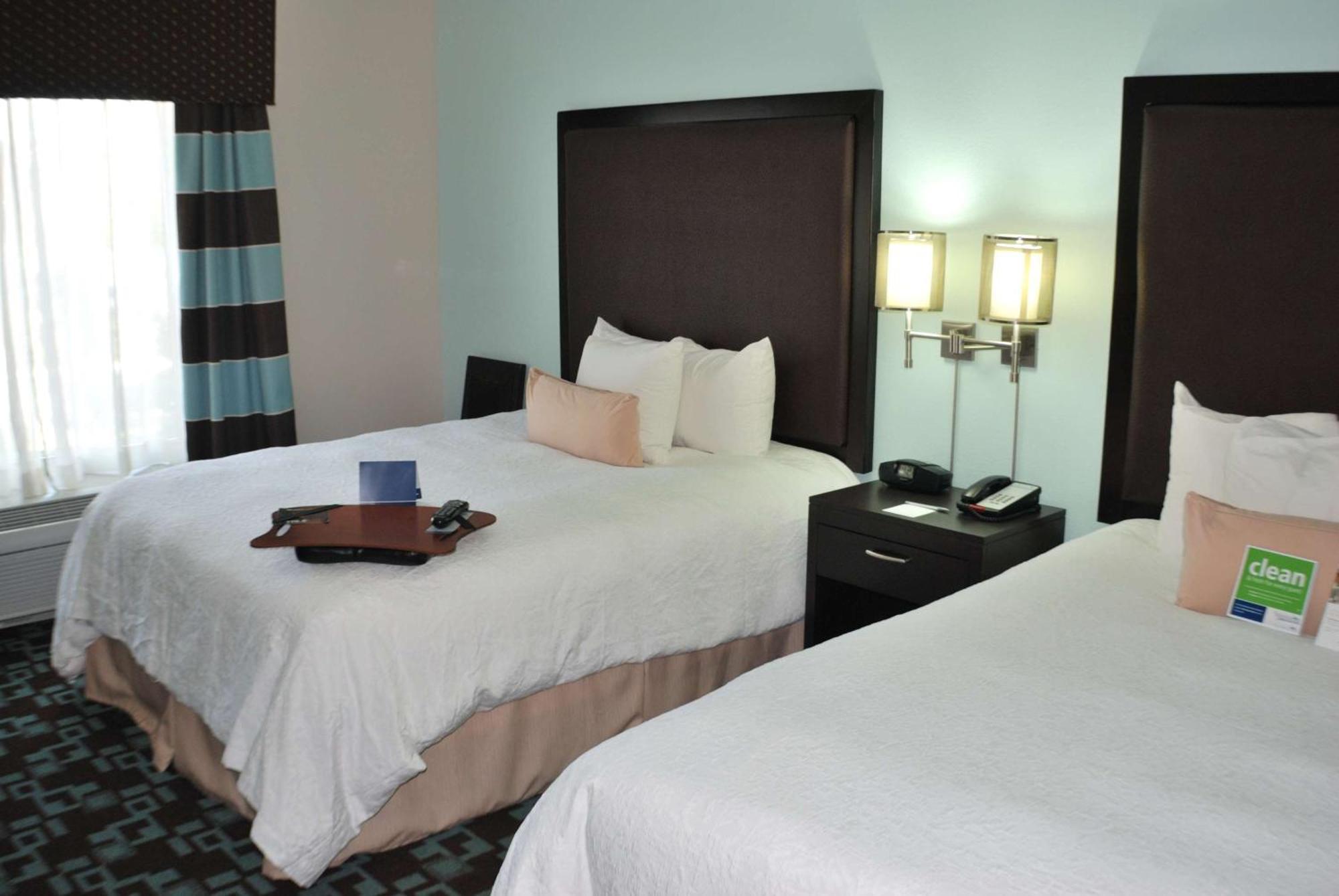 Hampton Inn & Suites Nashville At Opryland Экстерьер фото