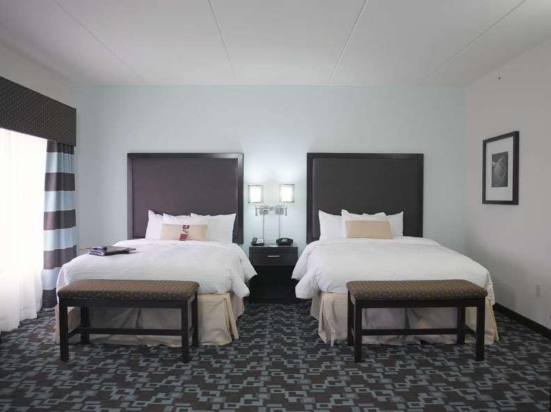 Hampton Inn & Suites Nashville At Opryland Номер фото