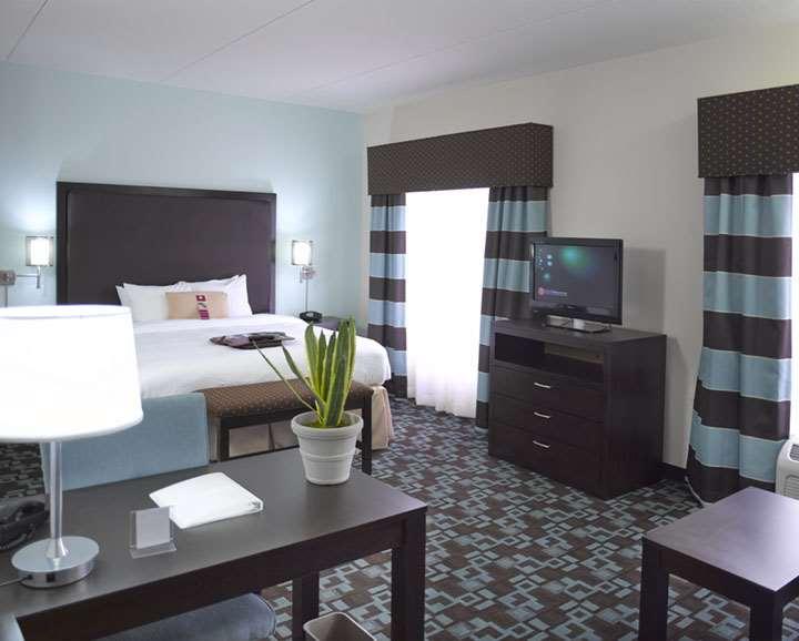 Hampton Inn & Suites Nashville At Opryland Номер фото